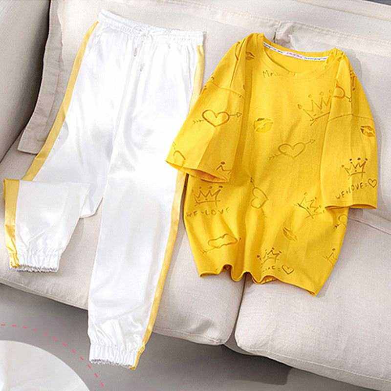 Leg Sportswear SuitCOUPLE MATCHING HOODIESROBS FASHIONSWEAR 114'SROBS FASHIONSWEAR 114’SLeg Sportswear Suit