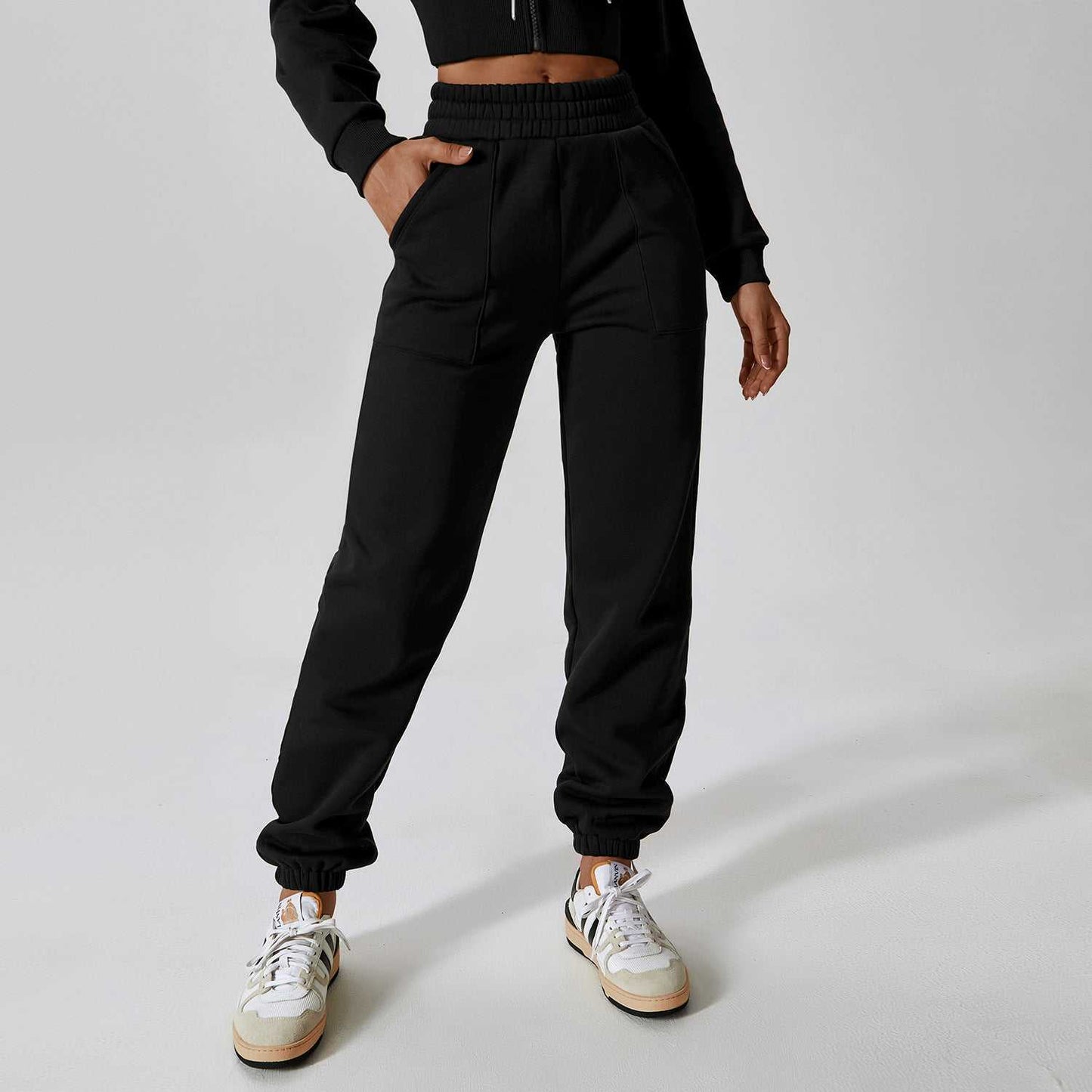 Polar Velvet SweatpantsHOODIES & JACKETSROBS FASHIONSWEAR 114'SROBS FASHIONSWEAR 114’SPolar Velvet Sweatpants