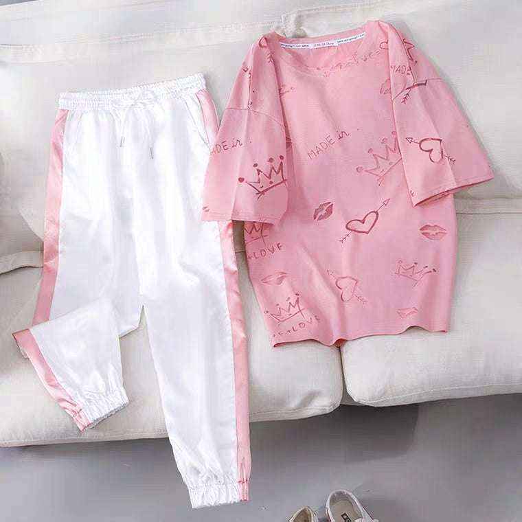 Leg Sportswear SuitCOUPLE MATCHING HOODIESROBS FASHIONSWEAR 114'SROBS FASHIONSWEAR 114’SLeg Sportswear Suit