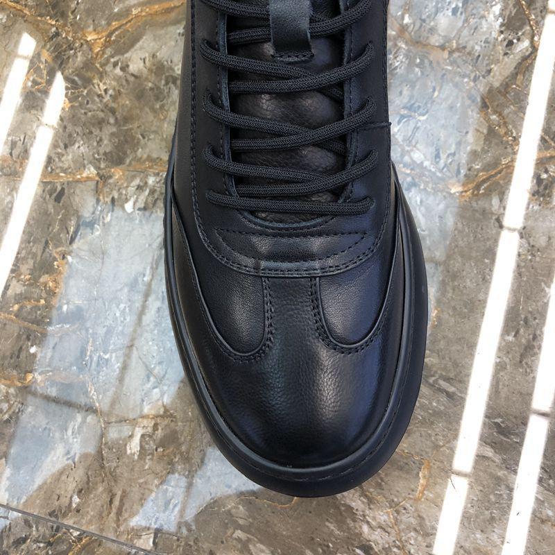Black Sole 26