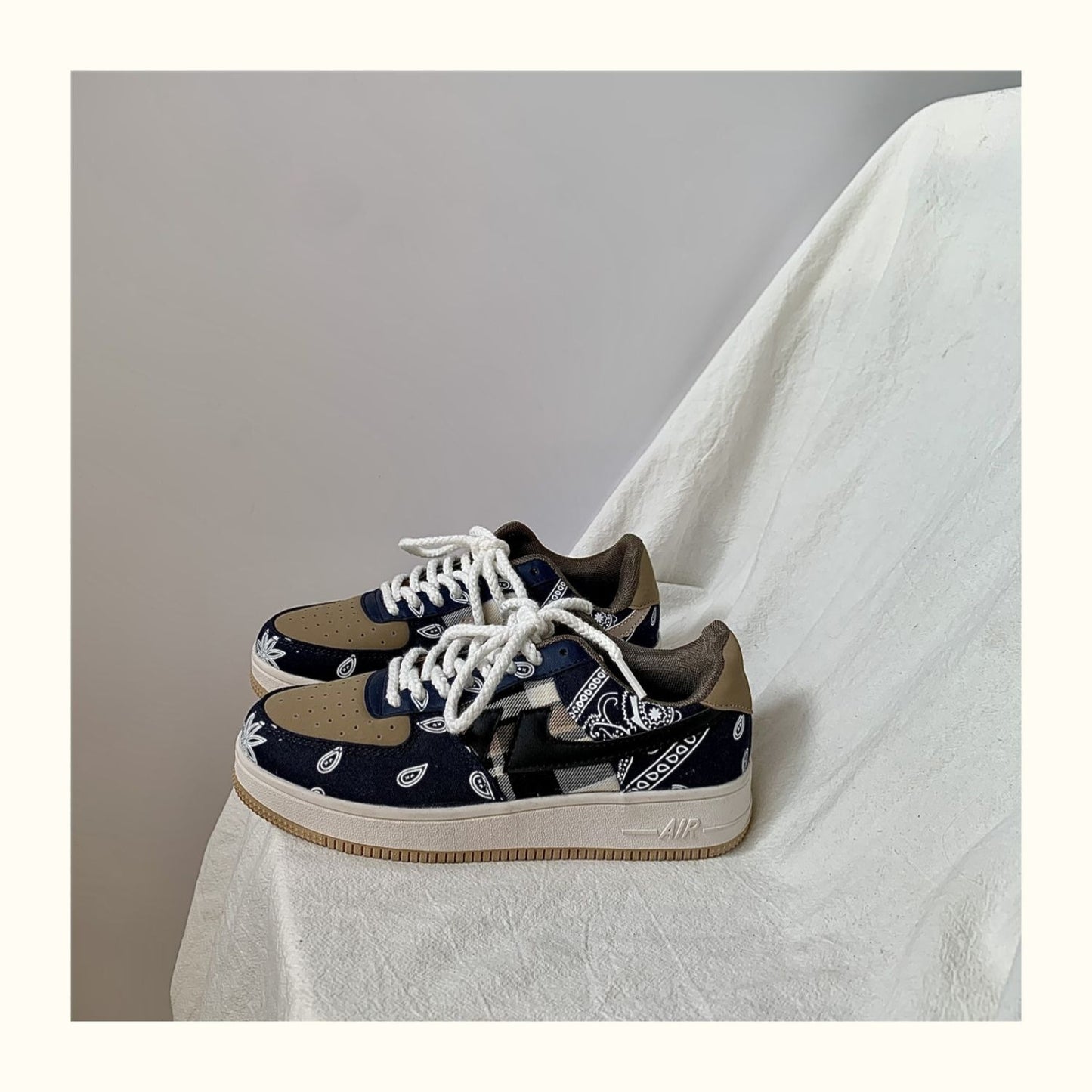 Cashew Hip Hop Sneakers