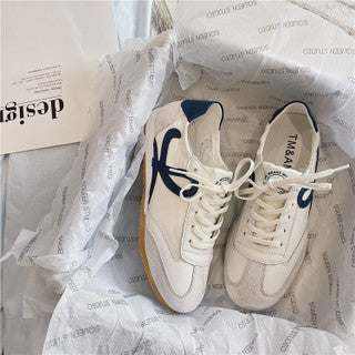 Classic Sneaker LXMENS SNEAKERSROBS FASHIONSWEAR 114'SROBS FASHIONSWEAR 114’SClassic Sneaker LX