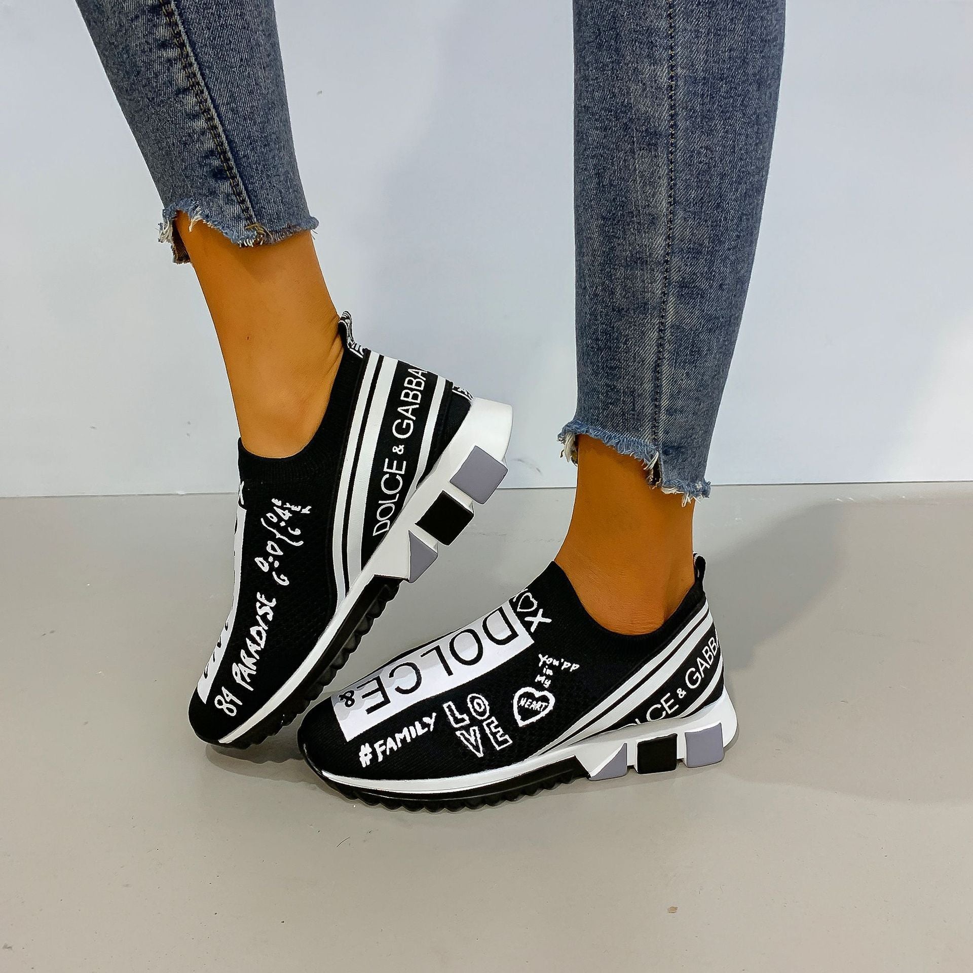 Flat Sneakers