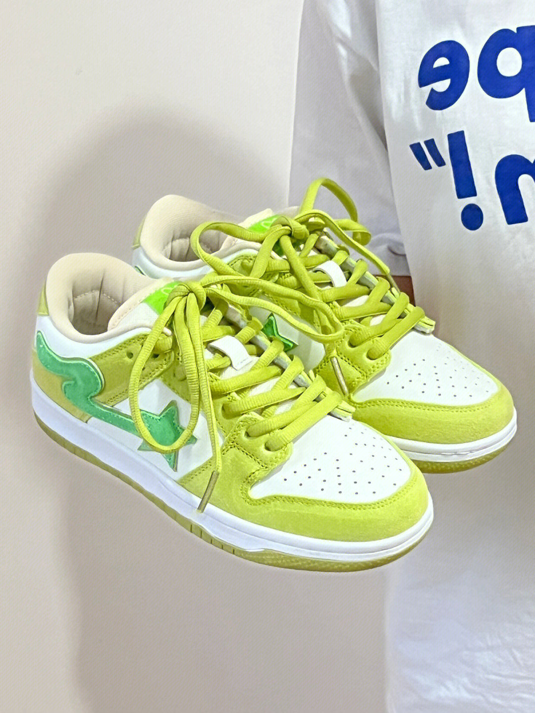 Apple Green Retro Casual Sneakers