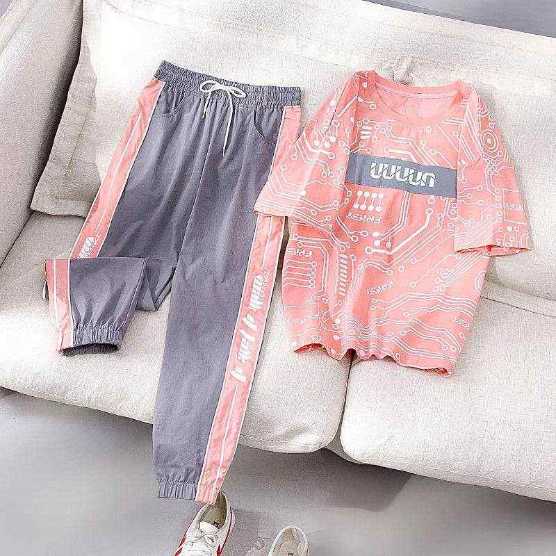 Leg Sportswear SuitCOUPLE MATCHING HOODIESROBS FASHIONSWEAR 114'SROBS FASHIONSWEAR 114’SLeg Sportswear Suit