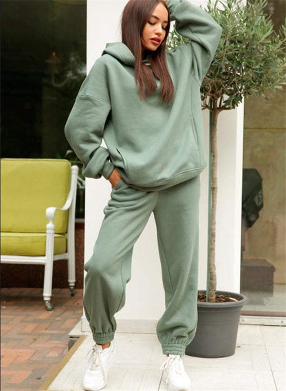 Product information:
 
 Color classification: white, purple, gray, black, brown, apricot, green, pink
 
 Ingredient content: 31% (inclusive) -50% (inclusive)
 
 ListWomen's sportswear suitHOODIES & JACKETSROBS FASHIONSWEAR 114'SROBS FASHIONSWEAR 114’SWomen's sportswear suit