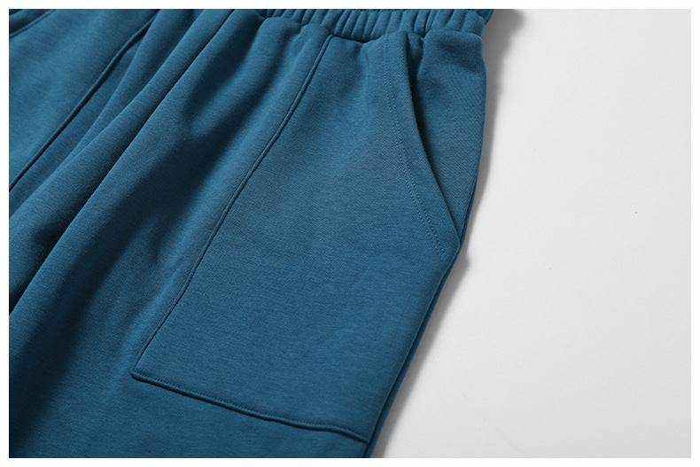 Polar Velvet SweatpantsHOODIES & JACKETSROBS FASHIONSWEAR 114'SROBS FASHIONSWEAR 114’SPolar Velvet Sweatpants