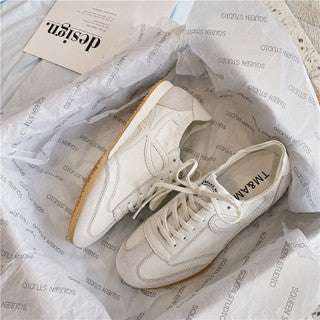 Classic Sneaker LXMENS SNEAKERSROBS FASHIONSWEAR 114'SROBS FASHIONSWEAR 114’SClassic Sneaker LX