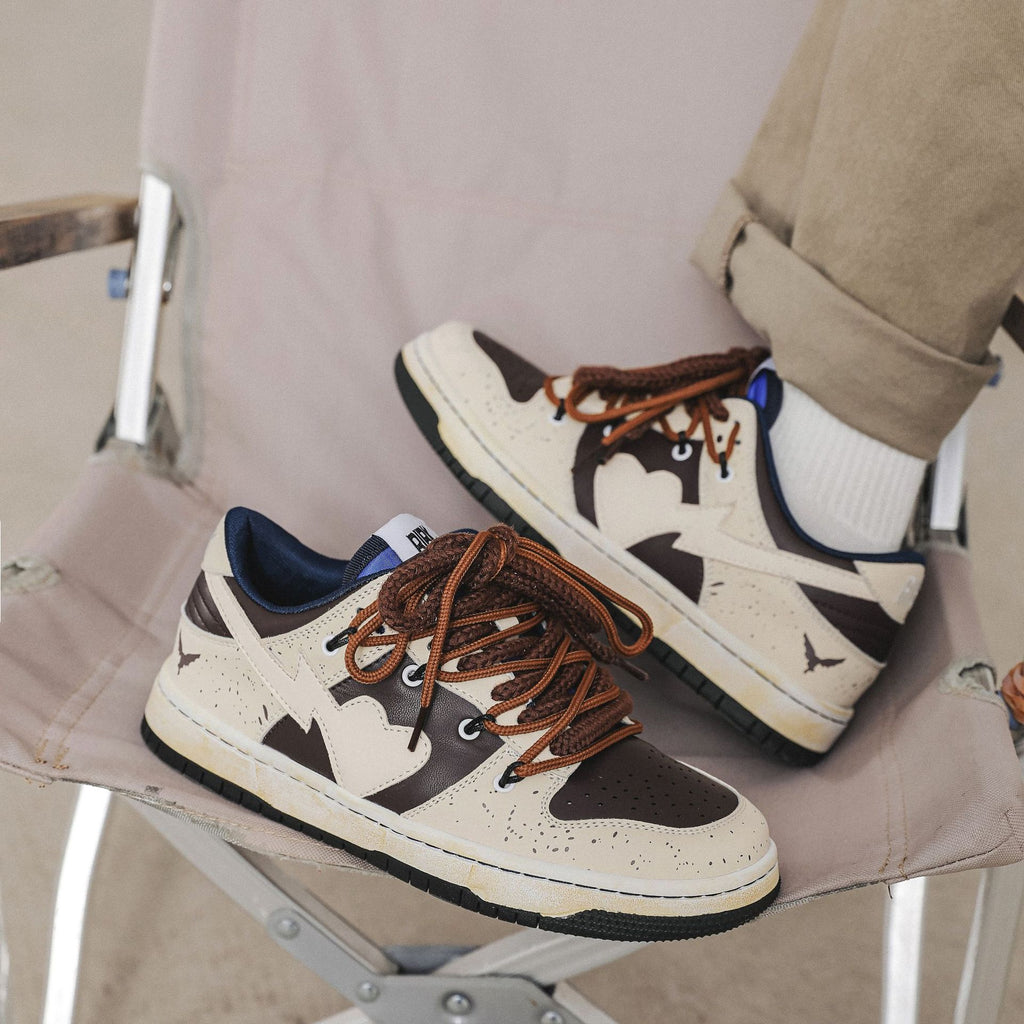 Love Casual Sneakers