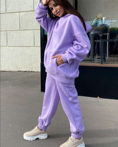 Product information:
 
 Color classification: white, purple, gray, black, brown, apricot, green, pink
 
 Ingredient content: 31% (inclusive) -50% (inclusive)
 
 ListWomen's sportswear suitHOODIES & JACKETSROBS FASHIONSWEAR 114'SROBS FASHIONSWEAR 114’SWomen's sportswear suit