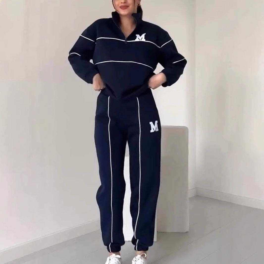 2 Piece Lounge HoodlesWOMENS FASHIONSROBS FASHIONSWEAR 114'SROBS FASHIONSWEAR 114’S2 Piece Lounge Hoodles