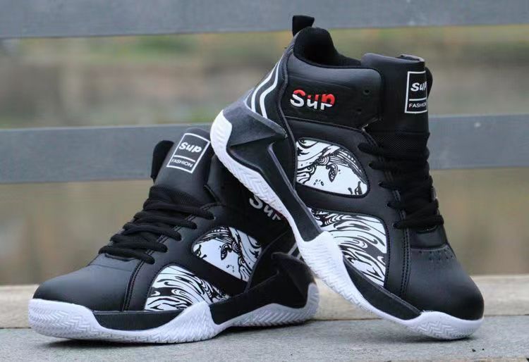 Lace Leather Sneaker