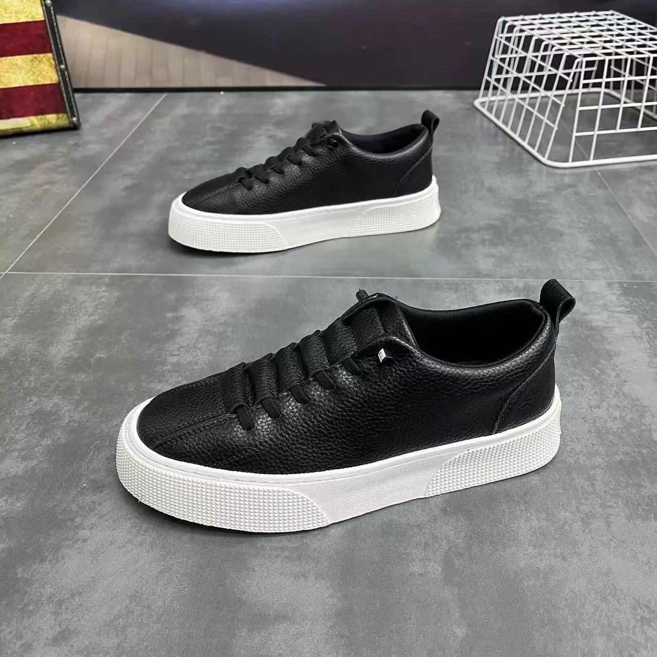 Cut Leisure Shoes
