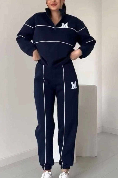2 Piece Lounge HoodlesWOMENS FASHIONSROBS FASHIONSWEAR 114'SROBS FASHIONSWEAR 114’S2 Piece Lounge Hoodles