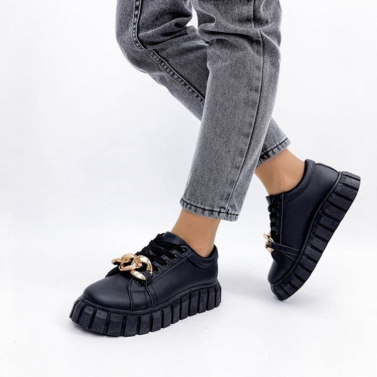 Low-Top Flat Sneakers
