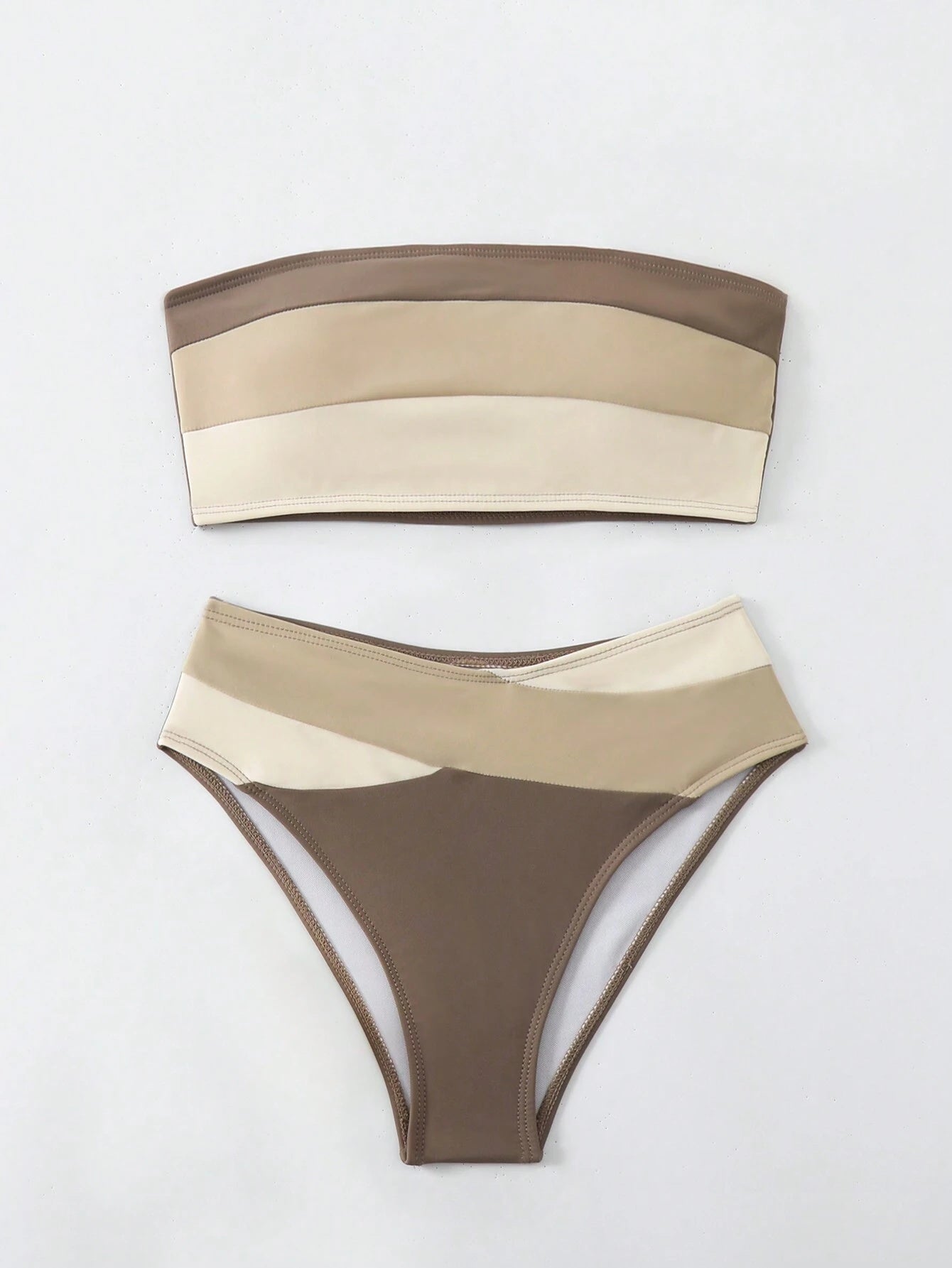 Two-piece TrackSuitd