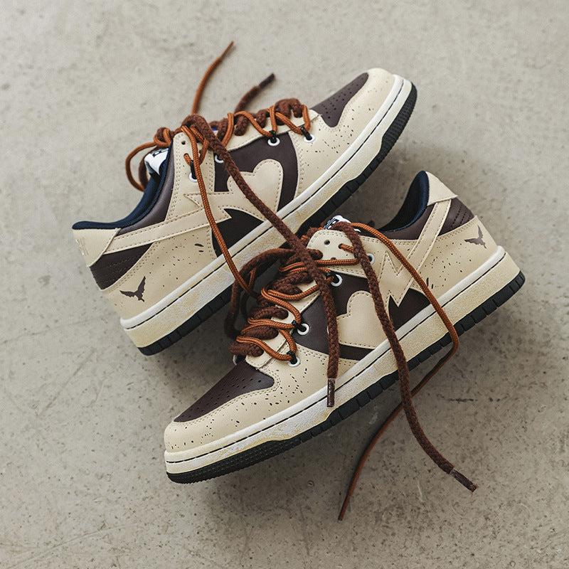 Love Casual Sneakers